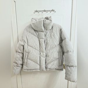 New Aritzia Jacket THE CLOUD PUFF™ Grey Small